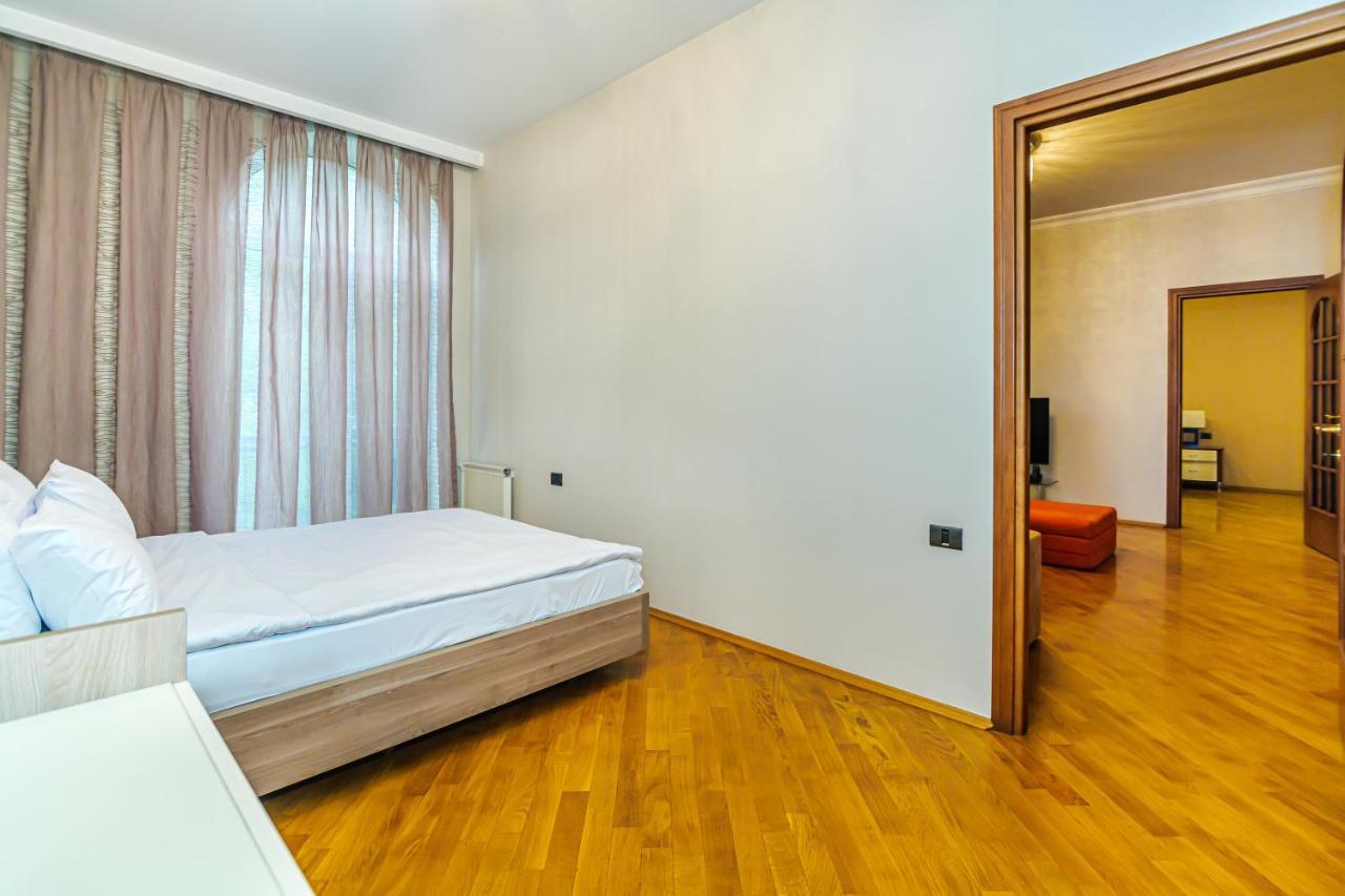 Apartamento Vip Apartamen Nizami Street Bakú Exterior foto